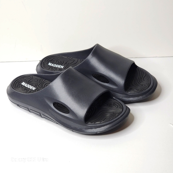 Loafers_&_Slip_Ons